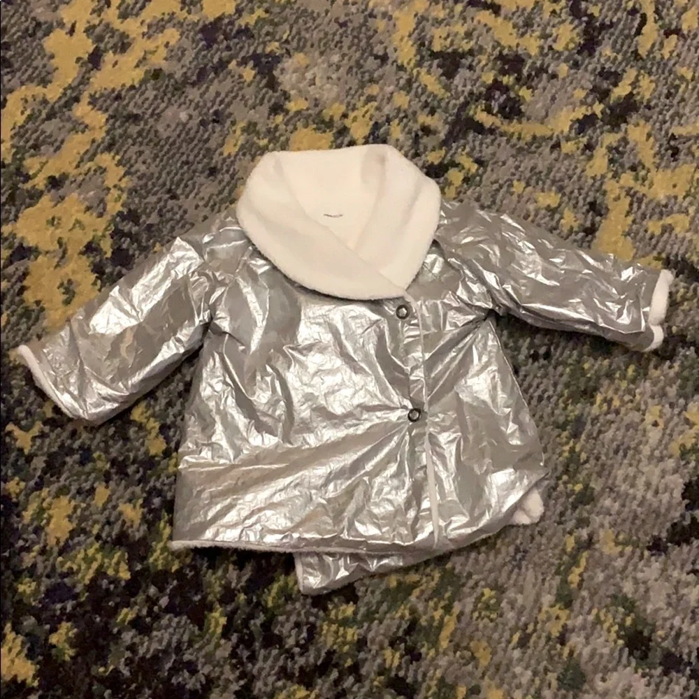 pequeno tocon metallic silver fleece lined jacket